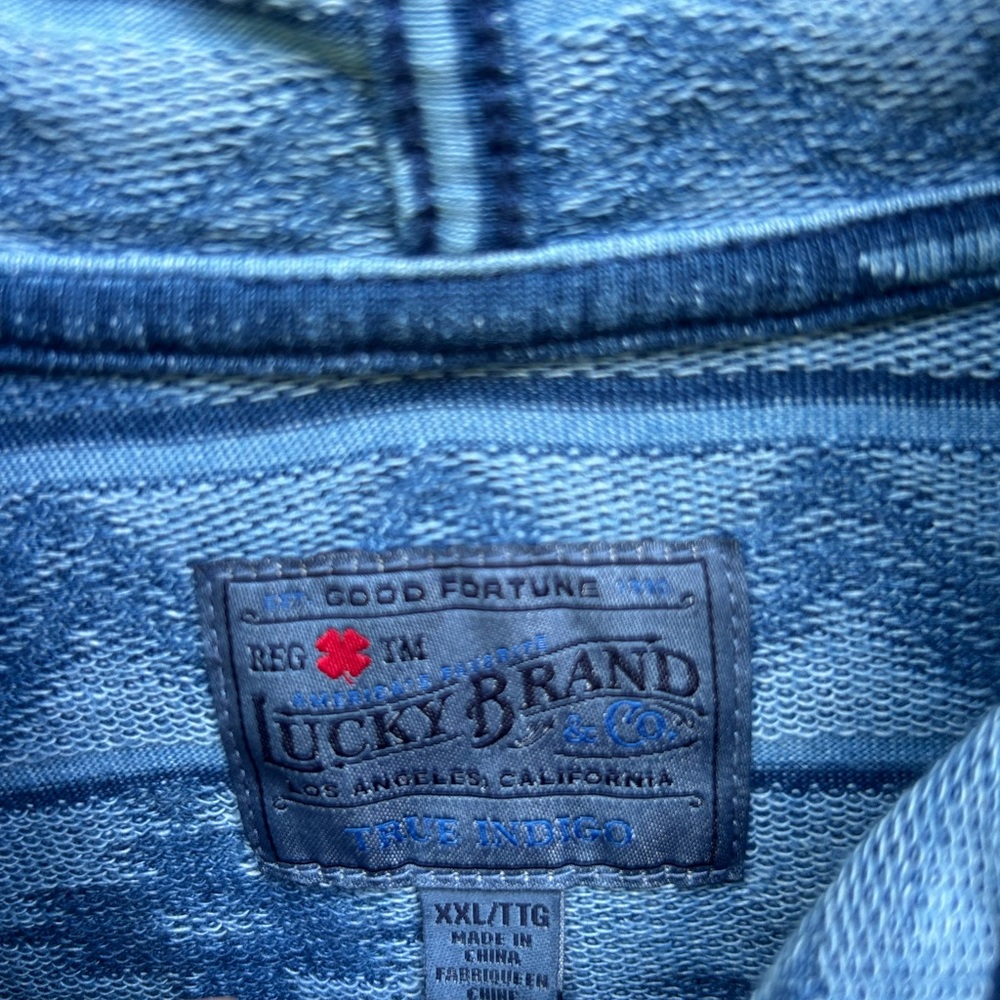 Lucky Brand Hoodie - Drug Rug Vibes